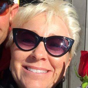 Meet your Posher, Anne